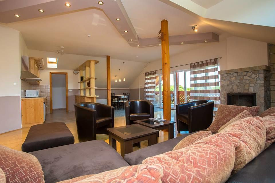 Vulcano Vendeghaz Hotel Mesteri Екстериор снимка